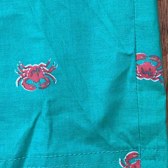 Crown & Ivy Men’s Boxers Crabs on green background elastic comfort waist pockets - Picture 2 of 10